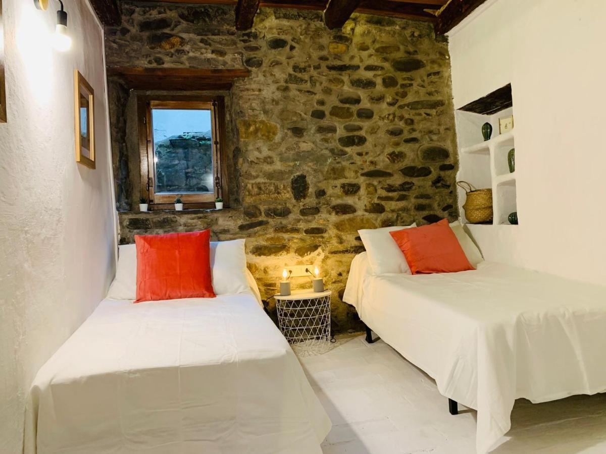 Maison del Arc Jaca Extérieur photo